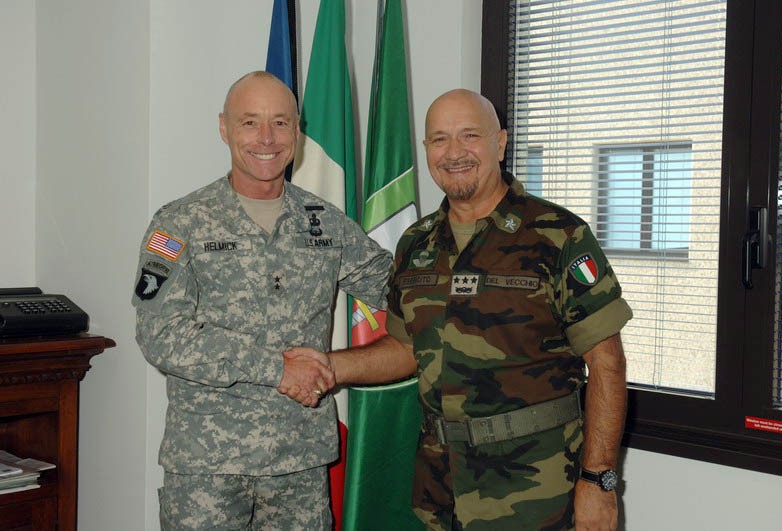 NEW COMMANDER  USASETAF VISITS NRDC-IT