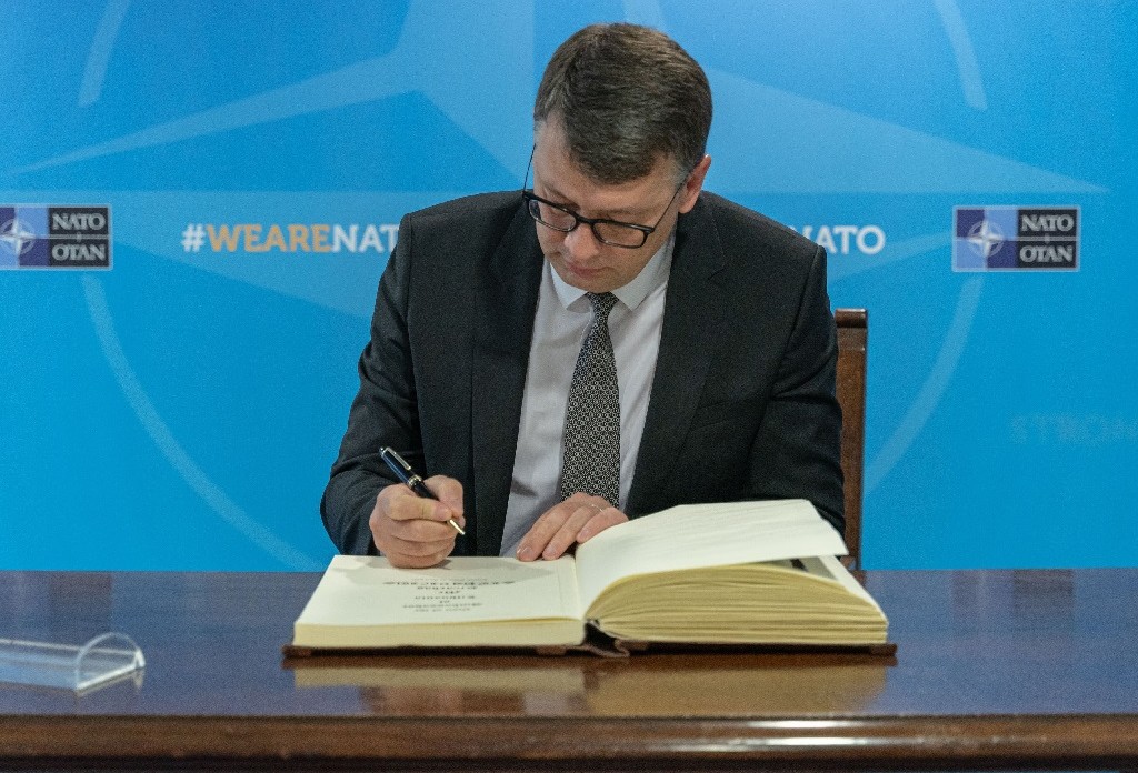The Lithuanian Ambassador visits NRDC-ITA